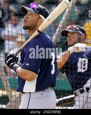 Detroit Tigers' Gary Sheffield celebrates his solo home run in the