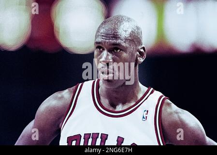 Michael Jordan during game 4 of the 1993 NBA Finals Stock Photo - Alamy