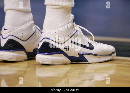 Dirk nowitzki deals shoes 219