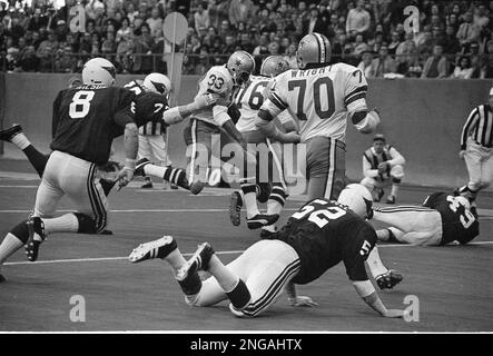 Detroit Lions running back Kerryon Johnson (33) in the first half of an NFL  football game against the Los Angeles Chargers in Detroit, Sunday, Sept.  15, 2019. (AP Photo/Duane Burleson Stock Photo - Alamy