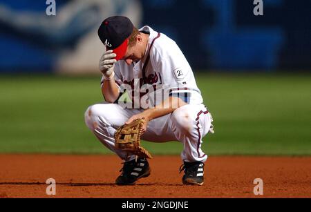 Former Houston Astros first baseman Jeff Bagwell speaks to his family,  friends, former teammates and the crowd after his jersey was retired by The  Houston Astros organization prior to the start of