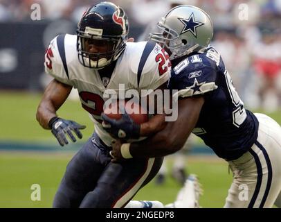 Houston Texans running back Tony Hollings headed toward the sideline  following a 19-yard reception with 1:45 left in the fourth quarter of an NFL  game against the Tennessee Titans on Sunday, October