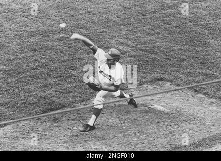 Dennis Denny McLain of Detroit Tigers March 1968. (AP Photo Stock Photo -  Alamy