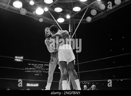 Busy training at sea on board the Italian liner Raffael is World  Middleweight boxing champion Nino Benvenuti of Italy 1967 Stock Photo -  Alamy