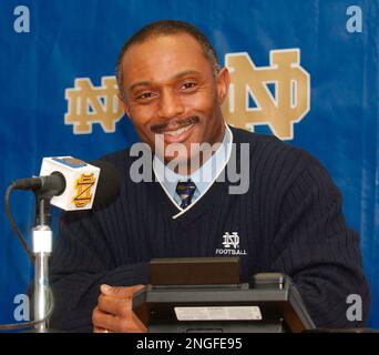 Jeff Samardzija honors his Notre Dame football coach, Tyrone Willingham