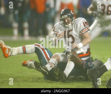 24 November 2002: Chicago Bears runningback Leon Johnson in the Chicago  Bears 20-17 win over the Detroit Lions in overtime at Memorial Stadium in  Champaign, Ill. (Icon Sportswire via AP Images Stock Photo - Alamy