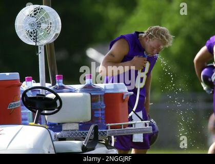 Korey Stringer of the Minnesota Vikings Stock Photo - Alamy