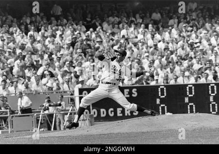 Hall of Fame Pitcher Sandy Koufax with the Los Angeles Dodgers in the 1950s  and 60s Stock Photo - Alamy