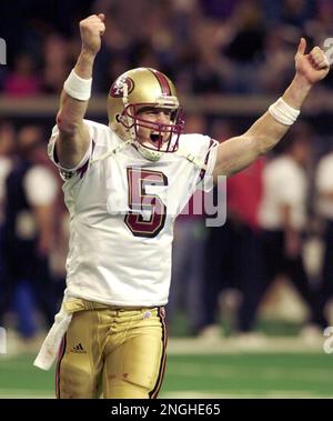 1 Oct 2001: Jeff Garcia of the San Francisco 49ers during the