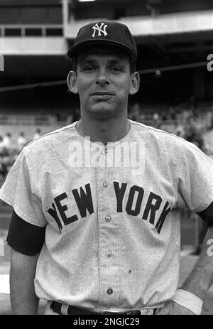 Joe Torre of the Atlanta Braves poses for an action portrait