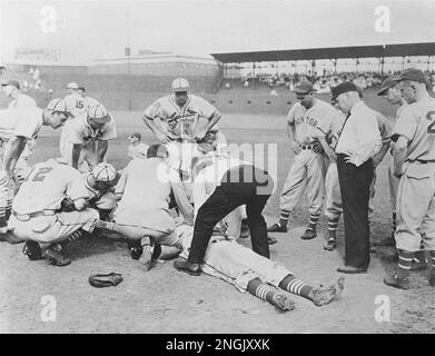 Dizzy Dean Game-Worn Jersey, 1936