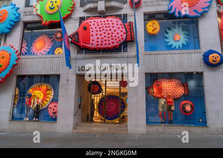 London, UK. 14th Jan, 2023. Artwork by Yayoi Kusama decorates Louis  Vuitton's flagship store on Bond Street as the fashion giant launches its  collaboration with the renowned Japanese artist. Credit: SOPA Images