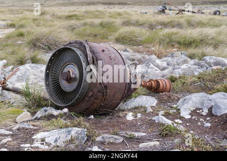 Friday 21 May 1982: Chinook CH-47C of CAB 601 destroyed on ground near Mount Kent by Flt Lt Hare RAF in 1(F) Sqdn Harrier GR.3 using 30mm cannon Stock Photo