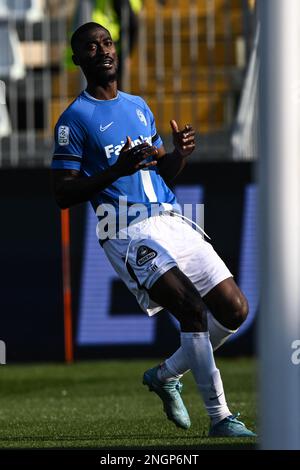 Parma, Italy. 18th Feb, 2023. Tardini Stadium, 18.02.23 Woyo Coulibaly (26  Parma) and Cedric Gondo (15 Ascoli) during the Serie B match between Parma  and Ascoli at Tardini Stadium in Parma, Italia