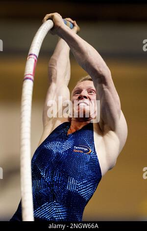 APELDOORN Pole vaulter Menno Vloon during the second day of the Dutch