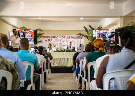 221201-N-LP924-1012 SANTO DOMINGO, Dominican Republic (Dec. 1, 2022) Capt. Carolyn Currie, from Lake George, New York, sits a panel during a Women, Peace, and Security (WPS) community fair with locals as part of Continuing Promise 2022 at the Community Justice Center in Santo Domingo, Dec. 1, 2022. Continuing Promise 2022 is a humanitarian assistance and goodwill mission conducting direct medical care, expeditionary veterinary care, and subject matter expert exchanges with five partner nations in the Caribbean, Central and South America. Stock Photo