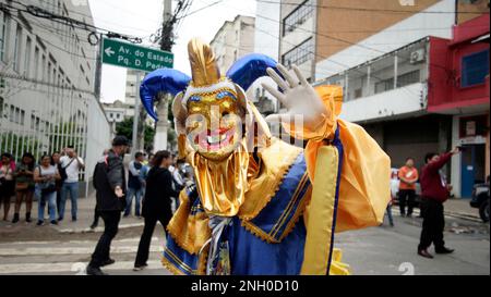 Sao Paulo, Brazil. 19th Feb, 2023. Bolivians Revelers dancing during the annual street block party know as 'Bolivian Carnival' Eon the third day of Carnival on February 19, 2023 in Sao Paulo, Brazil. According to the São Paulo City Council, during Carnival week more than 500 street blocks (blocos de rua) are held and more than 15 million people are expected to participate in them. Credit: Cris Faga/Alamy Live News Stock Photo