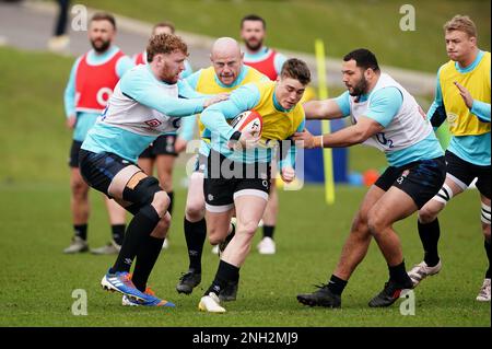 (left to right) England's Ollie Chessum, Jamie George and Marcus Smith ...