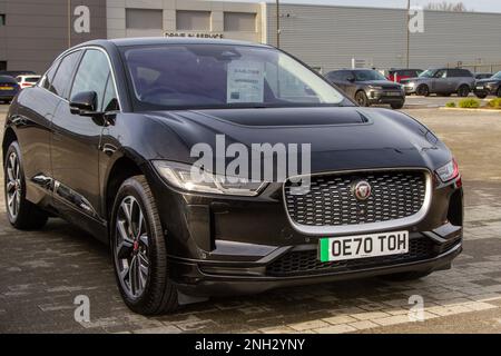 2022 JAGUAR I-PACE EV400 HSE 5 DR SUV. New & Used cars plug-in electric hybrid (PHEV) displayed for sale on car dealers forecourt & showroom, Preston, UK Stock Photo