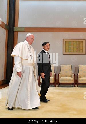 Pope Francis meets with Emperor Naruhito at the Imperial Palace in Tokyo, Japan on November 25, 2019 on the third day of a four day Papal visit to Japan. - Pope Francis will celebrate his 10th anniversary of pontificate on March 13. Photo by Eric Vandeville/ABACAPRESS.COM Stock Photo
