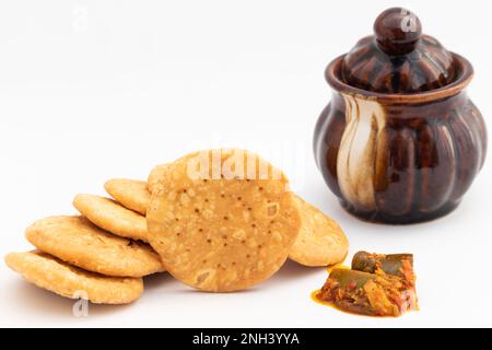 Namkeen Masala Mathri Also Called Matthi, Mathiya, Mathi, Farsi Poori, Farsan, Pharsaṇ Or Mathari Is Famous Tea Time Gluten Free Snacks Consumed Mostl Stock Photo