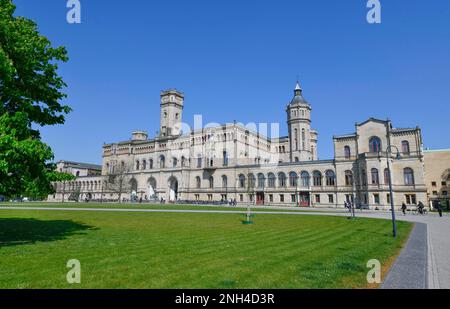 Gottfried Wilhelm Leibniz Universitaet Hannover, Main Building, Welfengarten, Hannover, Lower Saxony, Germany Stock Photo