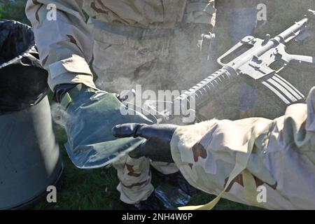 The JB-MDL CBRN School held training for various unit soldiers on ...