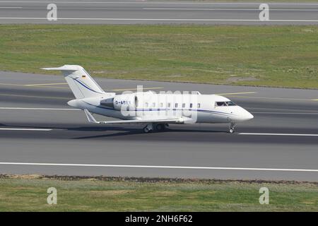 ISTANBUL, TURKIYE - NOVEMBER 05, 2022: ImperialJet Bombardier Challenger 605 (5863) landing to Istanbul International Airport Stock Photo