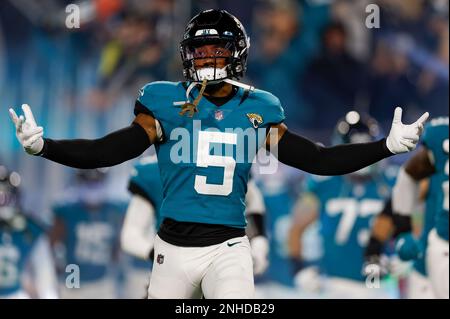 January 7, 2023: Jacksonville Jaguars safety Andrew Wingard (42) reacts  after the Jacksonville Jaguars defeated the Tennessee Titans 20-16 to win  the AFC South Division in Jacksonville, FL. Romeo T Guzman/CSM/Sipa  USA.(Credit