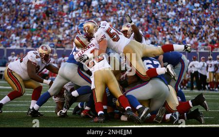 San Francisco 49ers Derek Smith celebrates the New York Giants losing  yardage at Monster Park in San Francisco on November 6, 2005. (UPI  Photo/Terry Schmitt Stock Photo - Alamy