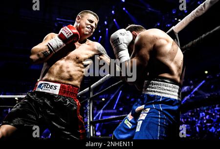 Boxing, Tyron Zeuge GER (black trousers) vs Michal Ryba CZE (blue trousers), Porsche Arena, Stuttgart, Baden-Wuerttemberg, Germany Stock Photo