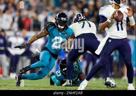 Jacksonville Jaguars defensive end Roy Robertson-Harris (95) performs a  drill during an NFL football team practice, Tuesday, June 8, 2021, in  Jacksonville, Fla. (AP Photo/John Raoux Stock Photo - Alamy