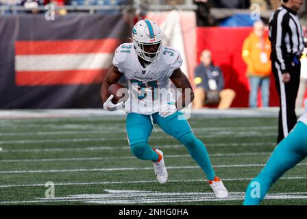 FOXBOROUGH, MA - JANUARY 01: Miami Dolphins running back Raheem