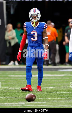 EAST RUTHERFORD, NJ - NOVEMBER 06: Buffalo Bills wide receiver Gabe Davis  (13) during the National Football League game between the New York Jets and  Buffalo Bills on November 6, 2022 at