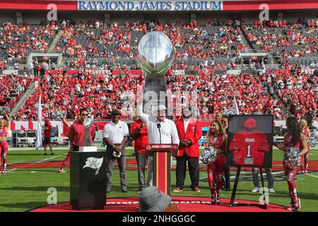 TAMPA, FL - JANUARY 01: Former Tampa Bay Buccaneers Head Coach Bruce Arians  is inducted into the