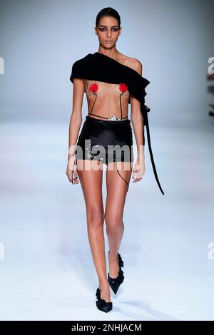 NENSI DOJAKA Autumn-Winter 2023-2024 Runway during London Fashion Week on February 2023 - London; UK 19/02/2023 Stock Photo