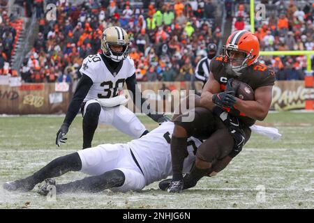 CLEVELAND, OH - DECEMBER 24: Cleveland Browns running back Nick Chubb (24)  carries the football during the first quarter of the National Football  League game between the New Orleans Saints and Cleveland