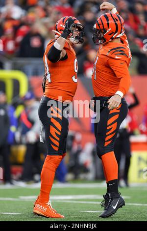 Cincinnati Bengals defensive end Sam Hubbard (94) celebrates with Trey  Hendrickson, right, after making a sack during an NFL football game against  the Kansas City Chiefs, Sunday, Dec. 4, 2022, in Cincinnati. (