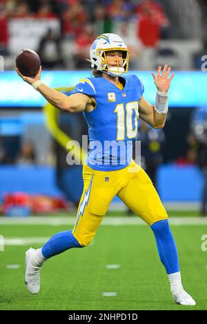 Los Angeles Chargers quarterback Justin Herbert (10) looks to throw a pass  during an NFL football game against the Seattle Seahawks, Sunday, Oct. 23,  2022, in Inglewood, Calif. (AP Photo/Kyusung Gong Stock