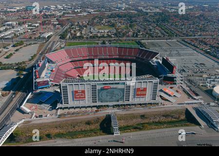 A general overall aerial view of Levi's Stadium (foreground) and the San  Francisco 49ers training facility at the SAP Performance Facility,  Thursday, Nov. 24, 2022, in Santa Clara, Calif. (Photo by Image