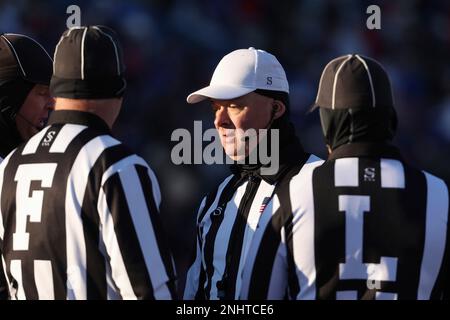 Officiating crews for the 2022 college football conference