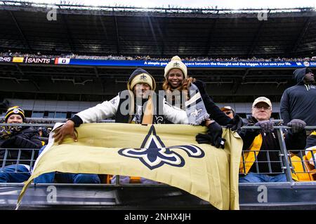 PITTSBURGH, PA - NOVEMBER 13: New Orleans Saints tight end Nick