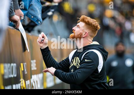 PITTSBURGH, PA - NOVEMBER 13: New Orleans Saints tight end Nick