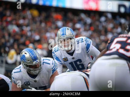 November 13, 2022: Chicago Bears #33 Jaylon Johnson tackles Lions #11 Kalif  Raymond during a game against the Detroit Lions in Chicago, IL. Mike  Wulf/CSM/Sipa USA(Credit Image: © Mike Wulf/Cal Sport Media/Sipa