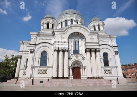 This stock photo features a stunning view of the Jameh Mosque of ...