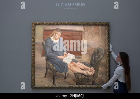 Sotheby‘s, London, UK. 22 February 2023. The Modern & Contemporary and Now Evening Auctions take place on 1 March. Highlights include: Lucian Freud, Ib Reading, estimate £15-20 million. Credit: Malcolm Park/Alamy Live News. Stock Photo