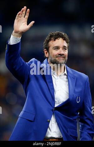 Indianapolis Colts to induct former center Jeff Saturday into Ring of Honor