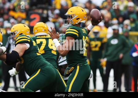 GREEN BAY, WI - OCTOBER 16: Green Bay Packers quarterback Aaron Rodgers  (12) passes during a game between the Green Bay Packers and the New York  Jets at Lambeau Field on October