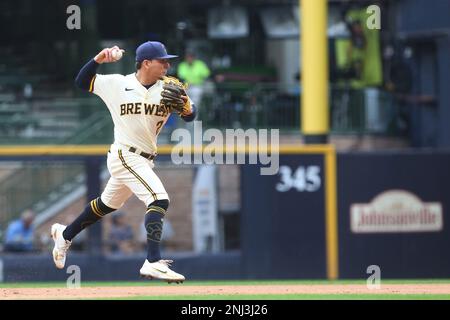 MILWAUKEE, WI - OCTOBER 05: Milwaukee Brewers first baseman Rowdy Tellez  (11) runs the bases during a game between the Milwaukee Brewers and the  Arizona Diamondbacks on October 5, 2022, at American