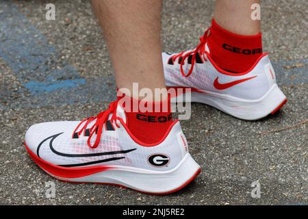 Auburn tigers best sale nike shoes